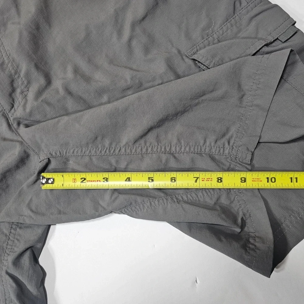 LL Bean Gray Nylon Ripstop Cargo‎ Shorts Men's XL Hiking Outdoor Utility